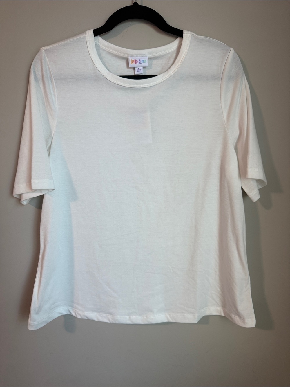 LuLaRoe White Short Sleeve Crew Tee